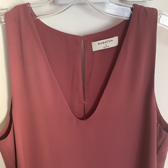 Aritzia Babaton camisole with holes in back - Picture 2 of 8